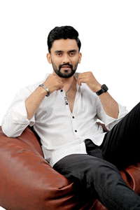 VELLOSTA Men Checkered Casual White Shirt - Image 6